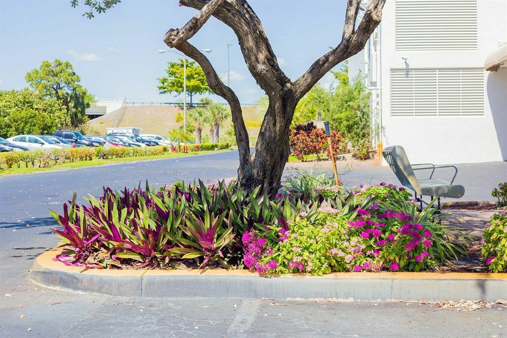 Forum Pompano Beach Eksteriør bilde